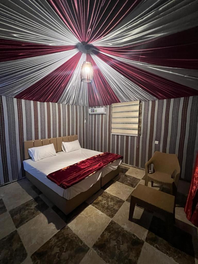Scarlet Luxury Camp 瓦迪拉姆 外观 照片