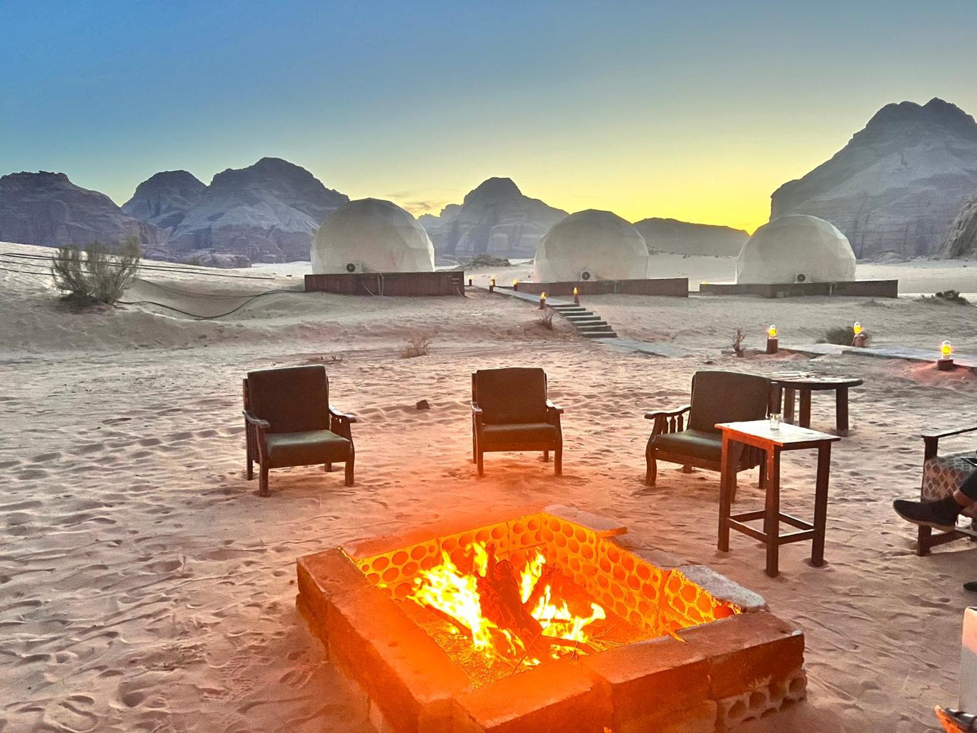 Scarlet Luxury Camp 瓦迪拉姆 外观 照片
